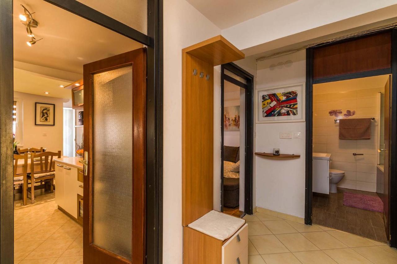 Apartment Many بولا المظهر الخارجي الصورة